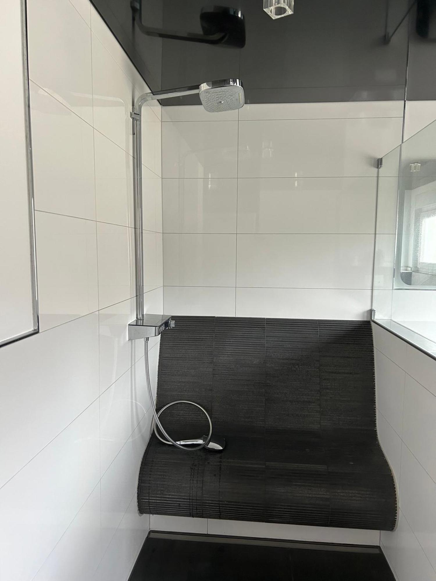 ראסטאט Alex Design Appartment מראה חיצוני תמונה
